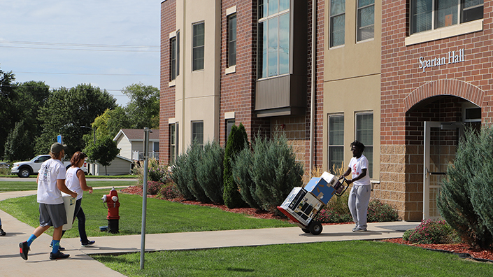 Students moving into dorms